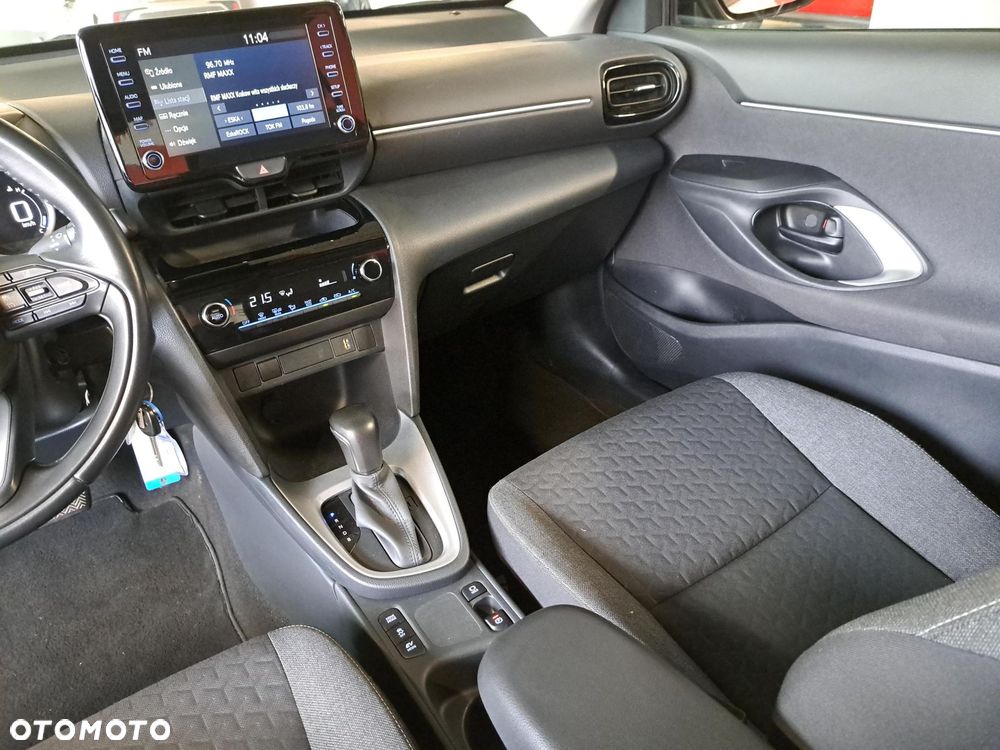 Toyota Yaris Cross Hybrid 1.5 Comfort - 24