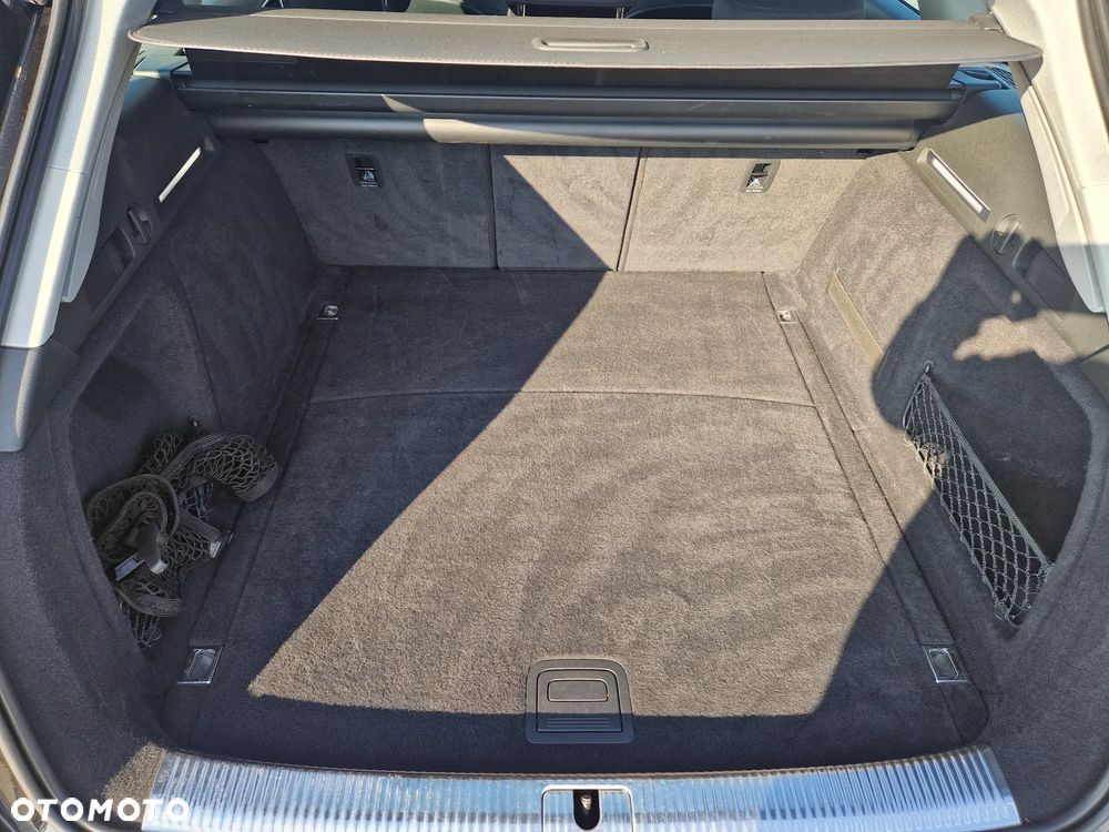 Audi A4 Avant 35 TFSI S tronic advanced - 12