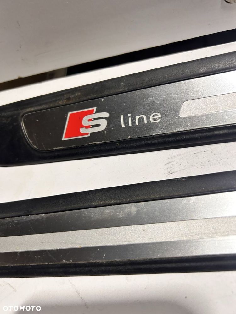 LISTWY PROGOWE S-LINE LISTWY DRZWI Audi A4 B8 - 3