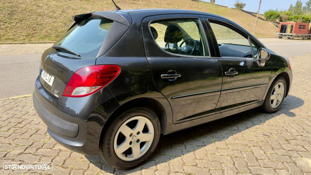 Peugeot 207 1.6 HDi 98g - 8