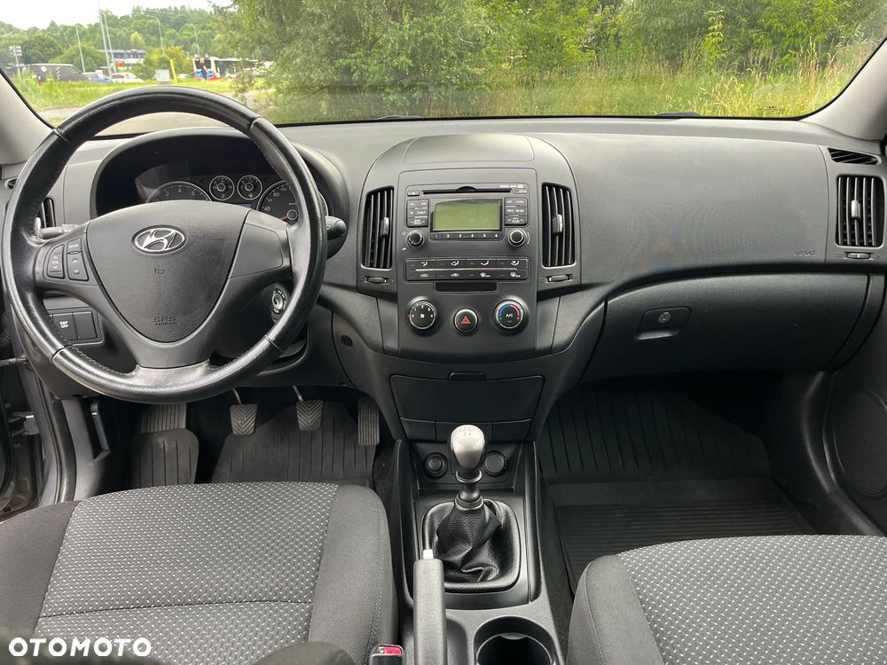Hyundai i30 1.4 Classic + EU5 - 9