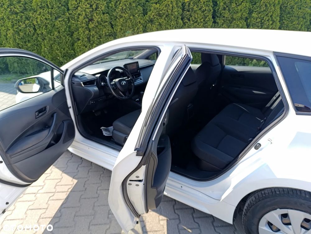 Toyota Corolla 1.8 Hybrid Comfort - 16