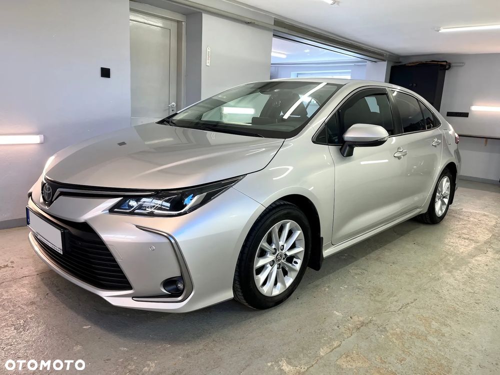 Toyota Corolla 1.6 Comfort - 19