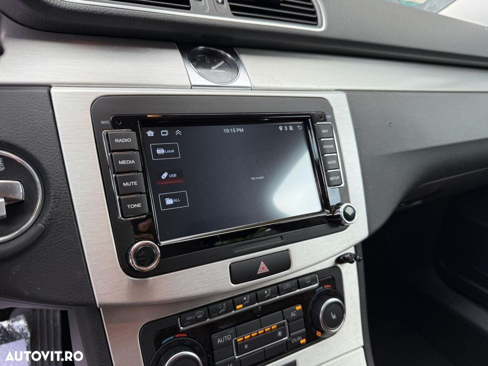 Volkswagen Passat - 15