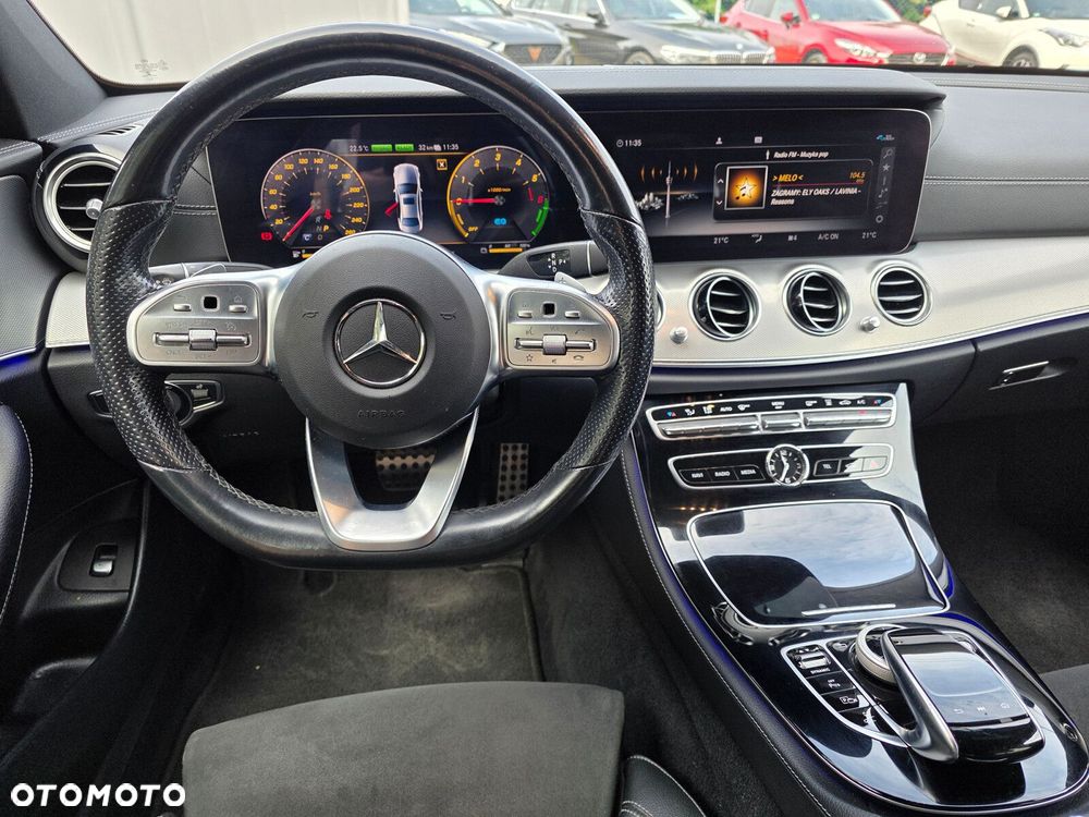 Mercedes-Benz Klasa E - 13