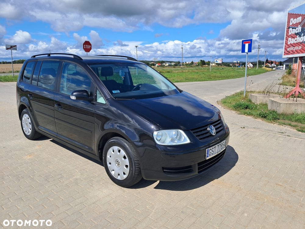 Volkswagen Touran 1.6 Freestyle - 1