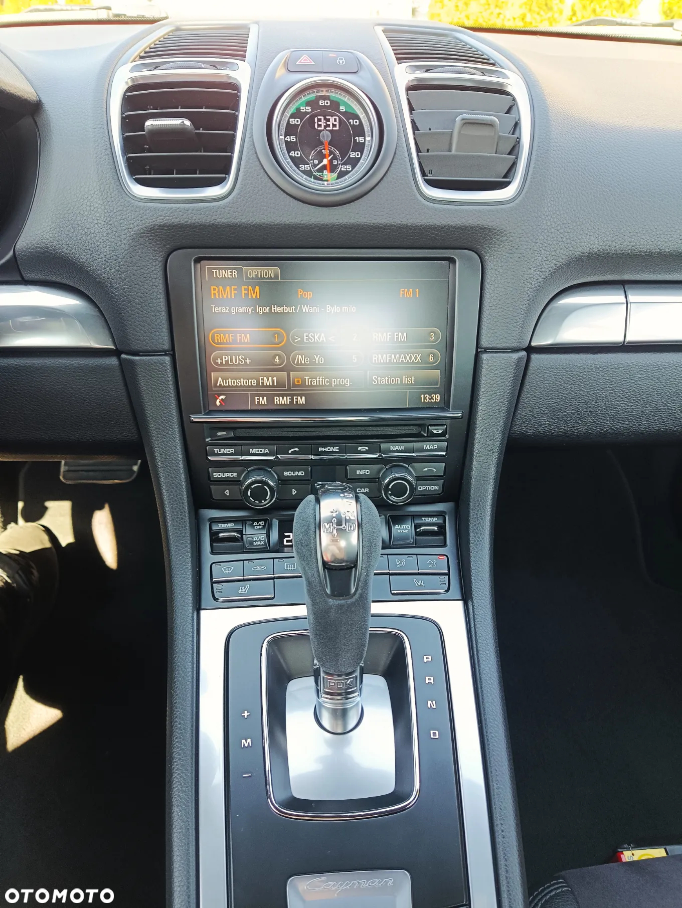Porsche Cayman PDK - 24