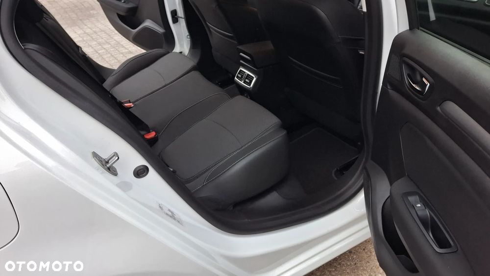 Renault Megane 1.6 E-TECH Plug-In Intens - 25
