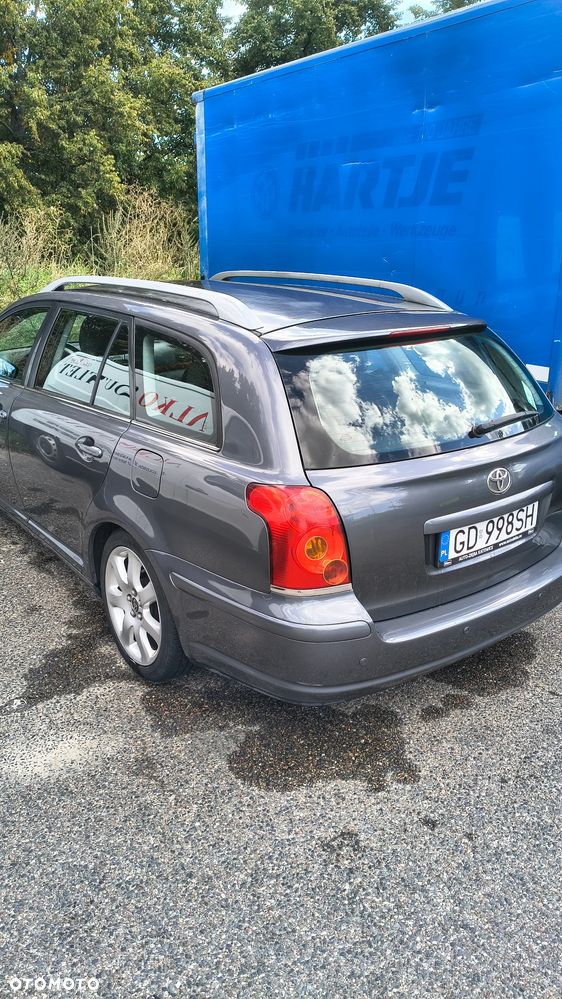 Toyota Avensis 2.0 VVT-i Prestige - 8
