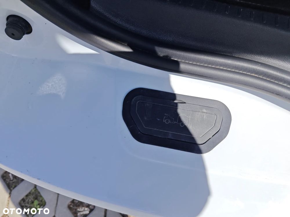 Renault Grand Scenic - 10