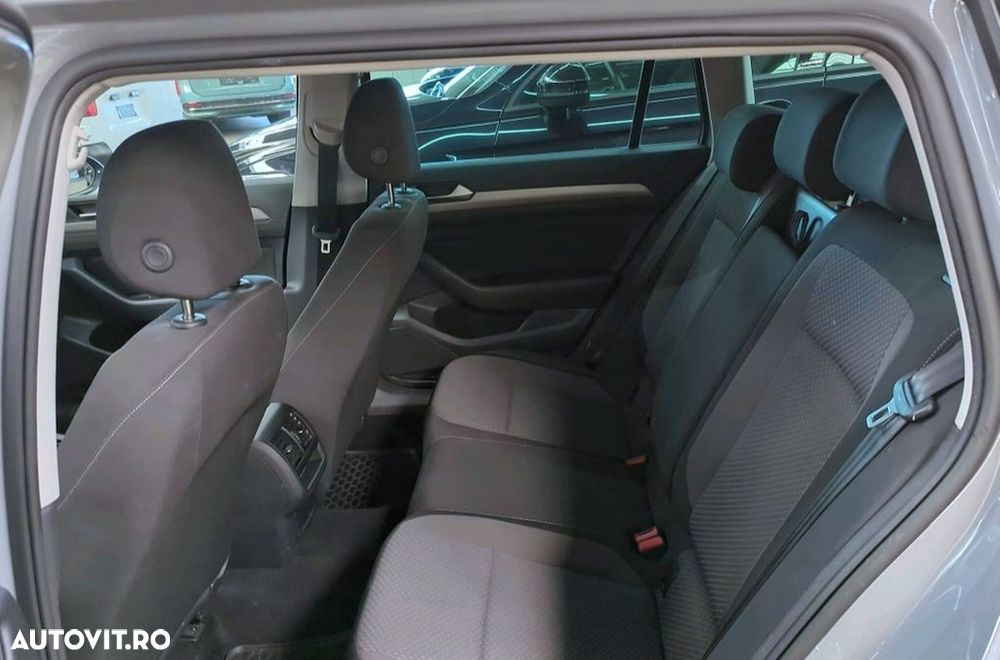 Volkswagen Passat 2.0 TDI SCR DSG - 8