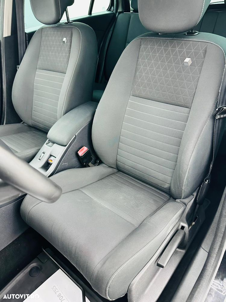 Renault Megane dCi 110 FAP LIMITED - 14