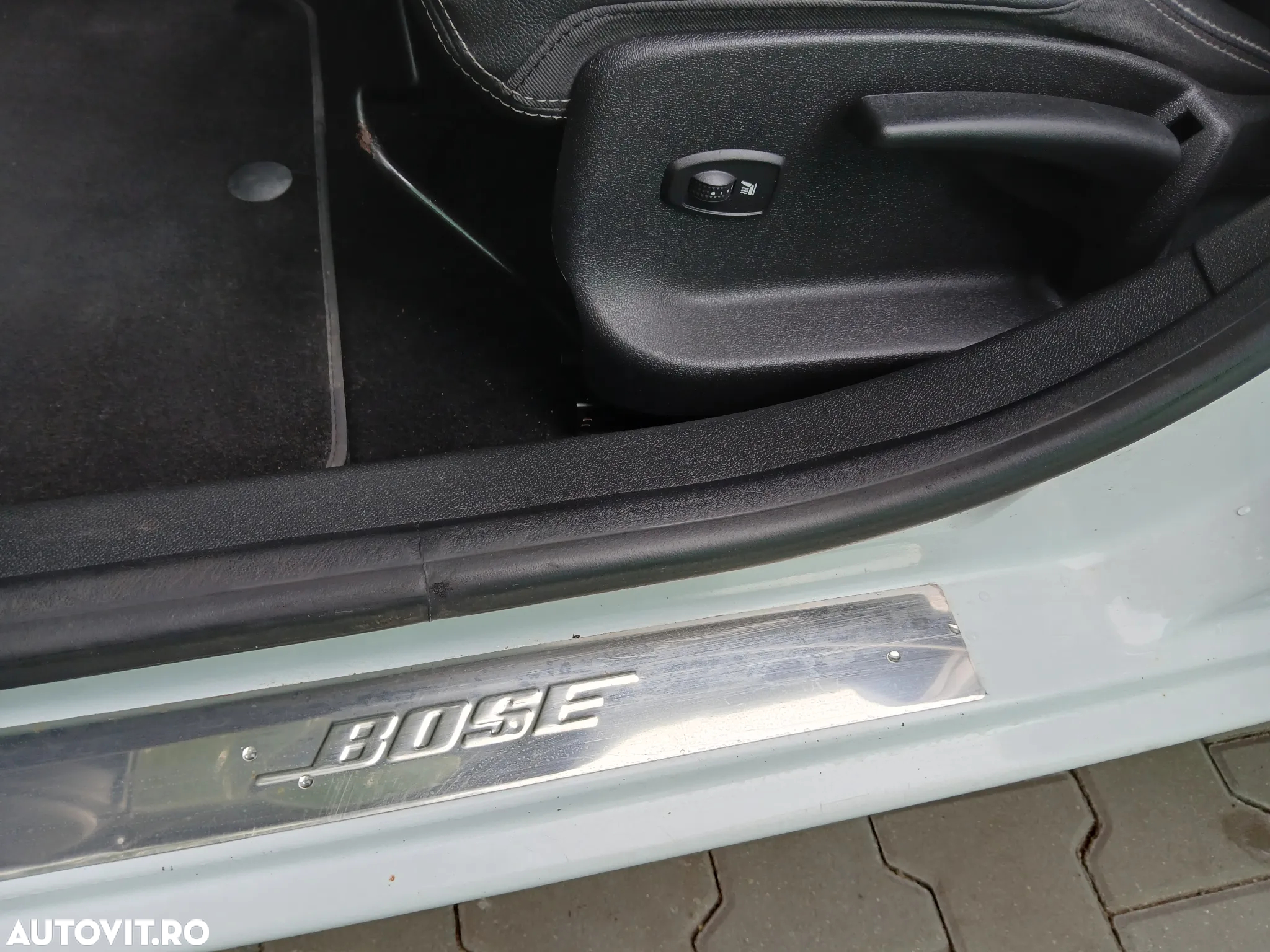 Renault Megane Grandtour TCe 130 Bose Edition - 8