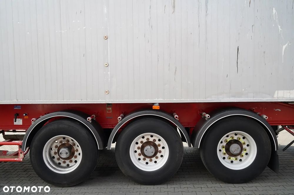 Benalu WYWROTKA 71 m3 / ALUMINIOWA  /  OŚ PODNOSZONA/ ALUFELGI / SPROWADZONA - 19