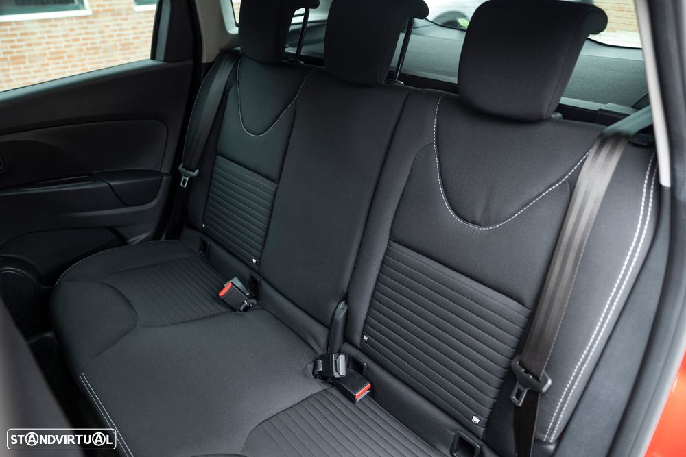 Renault Clio Sport Tourer 1.5 dCi Limited — fotografia 20