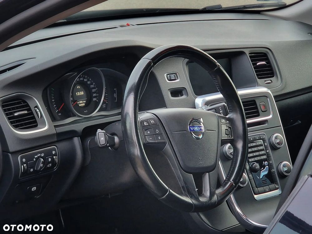 Volvo V60 D4 Drive-E Kinetic - 13