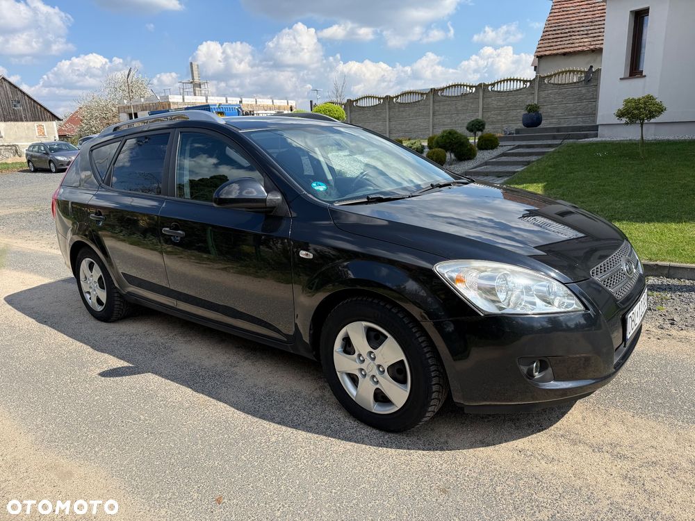 Kia Ceed 1.4 Comfort - 1