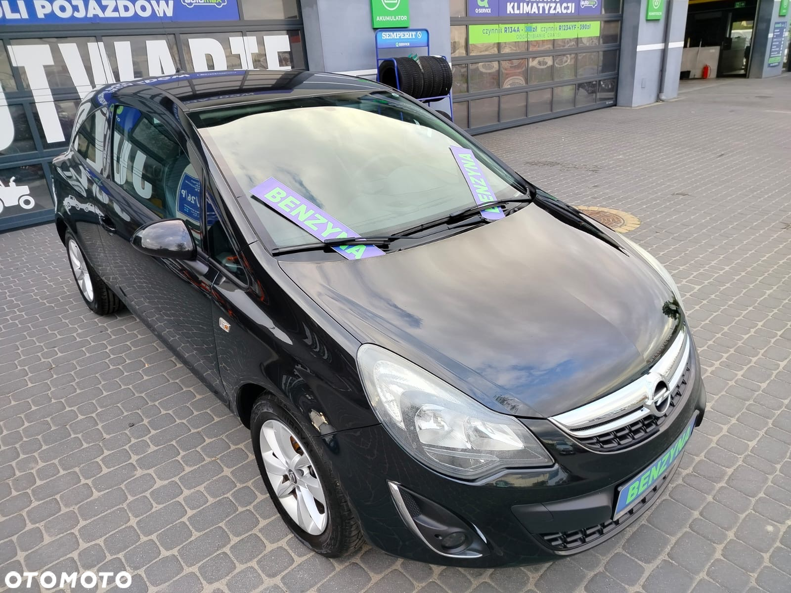Opel Corsa 1.4 16V Color Edition - 9