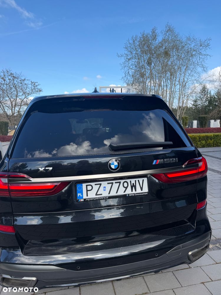 BMW X7 - 16