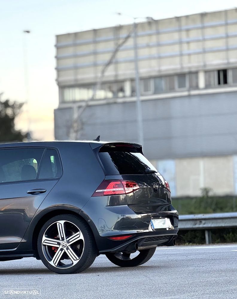 VW Golf GTI BlueMotion DSG - 15