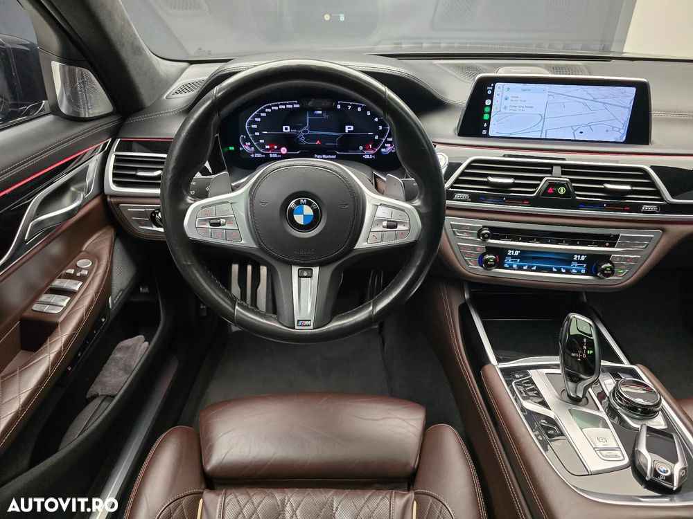 BMW Seria 7 750i xDrive - 23