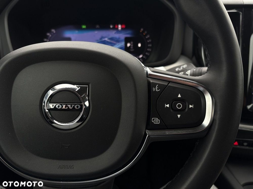 Volvo XC 60 - 16