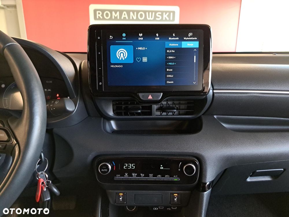 Toyota Yaris Hybrid 1.5 Style - 21