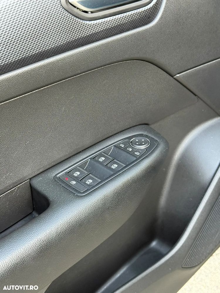 Renault Arkana E-TECH 145 Evolution - 15