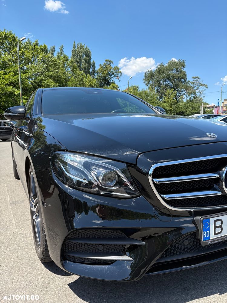 Mercedes-Benz E 200 4MATIC Aut. - 1