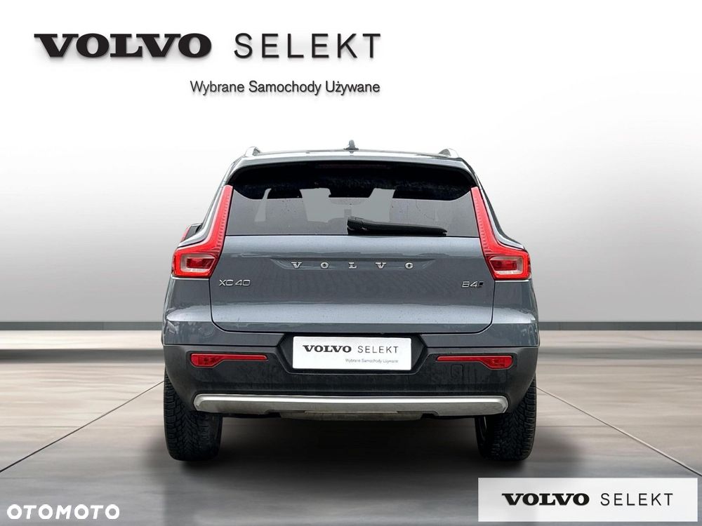 Volvo XC 40 - 5