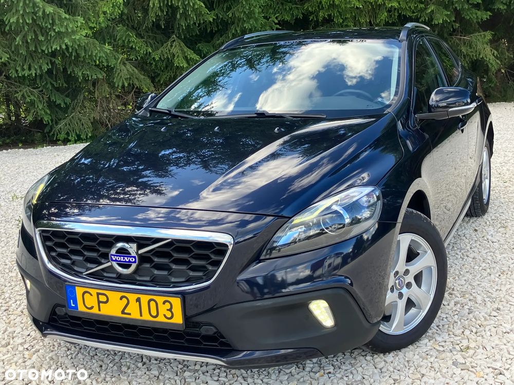 Volvo V40 Cross Country D2 Linje Svart - 2