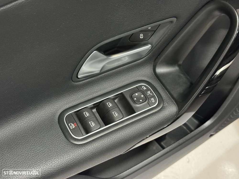 Mercedes-Benz A 180 d Business Solutions - 24