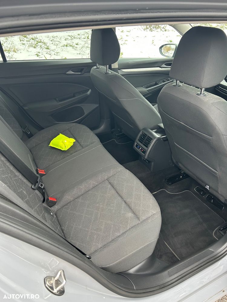 Volkswagen Golf 2.0 TDI SCR DSG Highline - 6