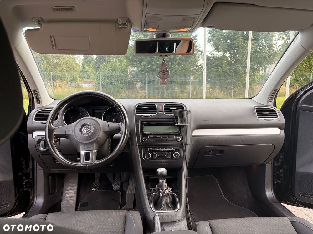 Volkswagen Golf 1.6 TDI Comfortline - 4