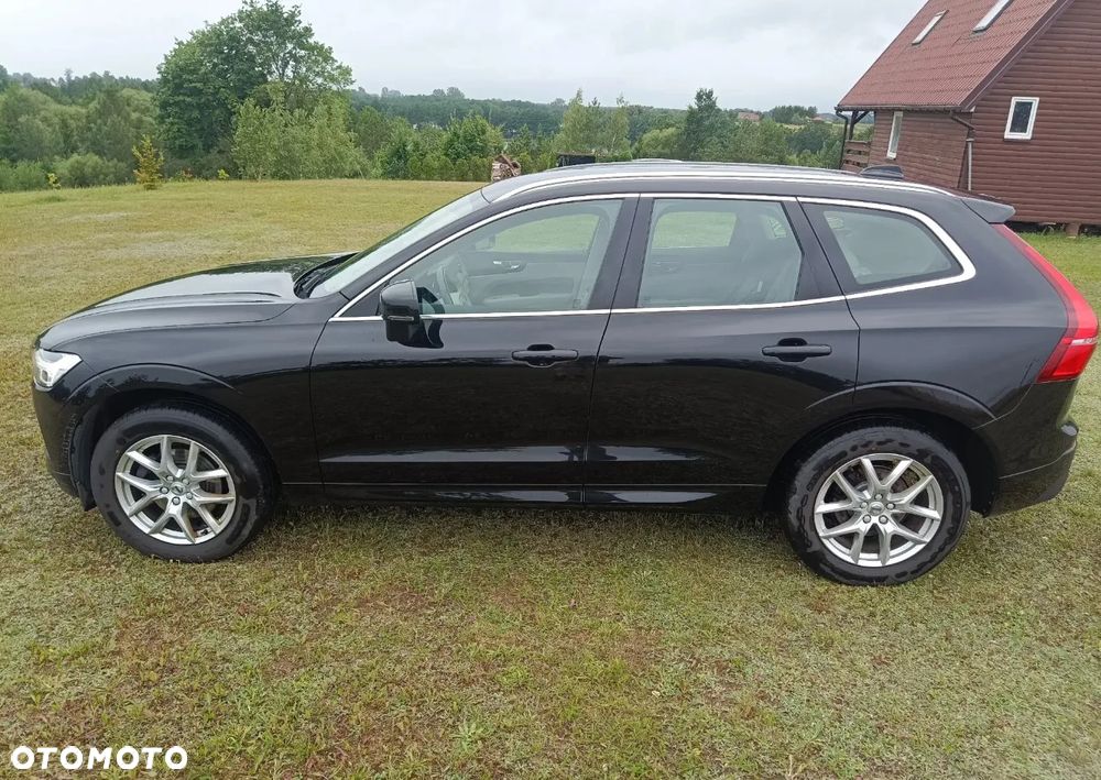 Volvo XC 60 D4 Momentum Pro - 4