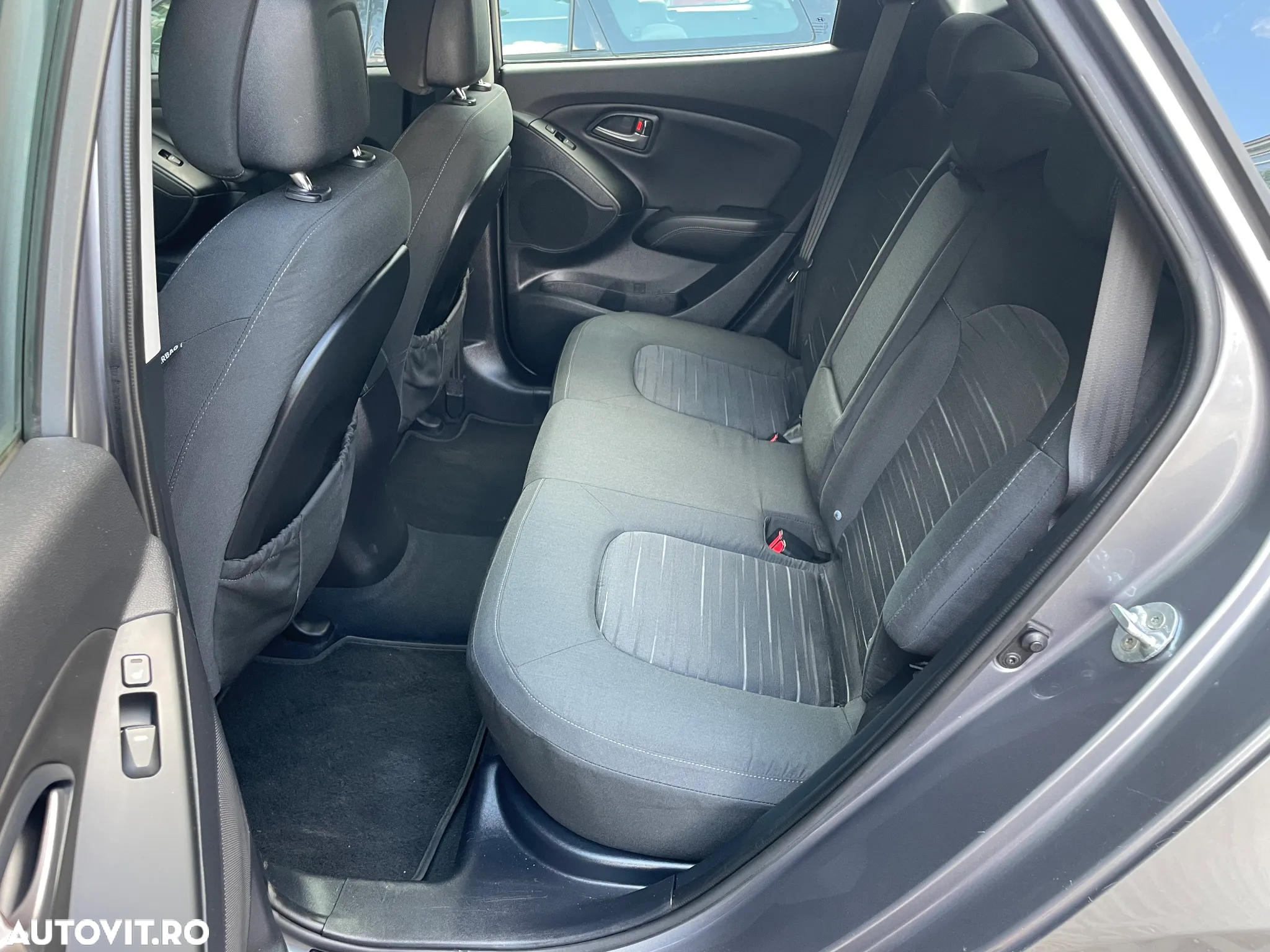 Hyundai ix35 1.7 CRDI 2WD blue Comfort - 6