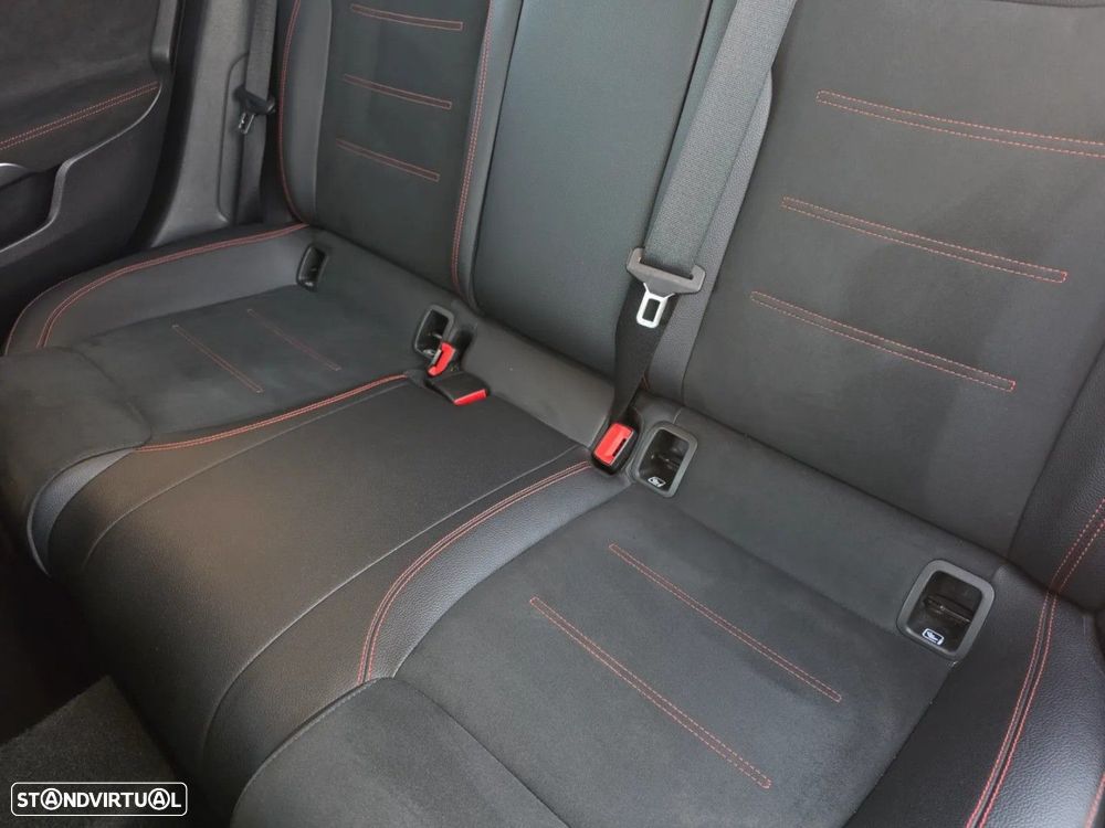 Mercedes-Benz A 200 - 11