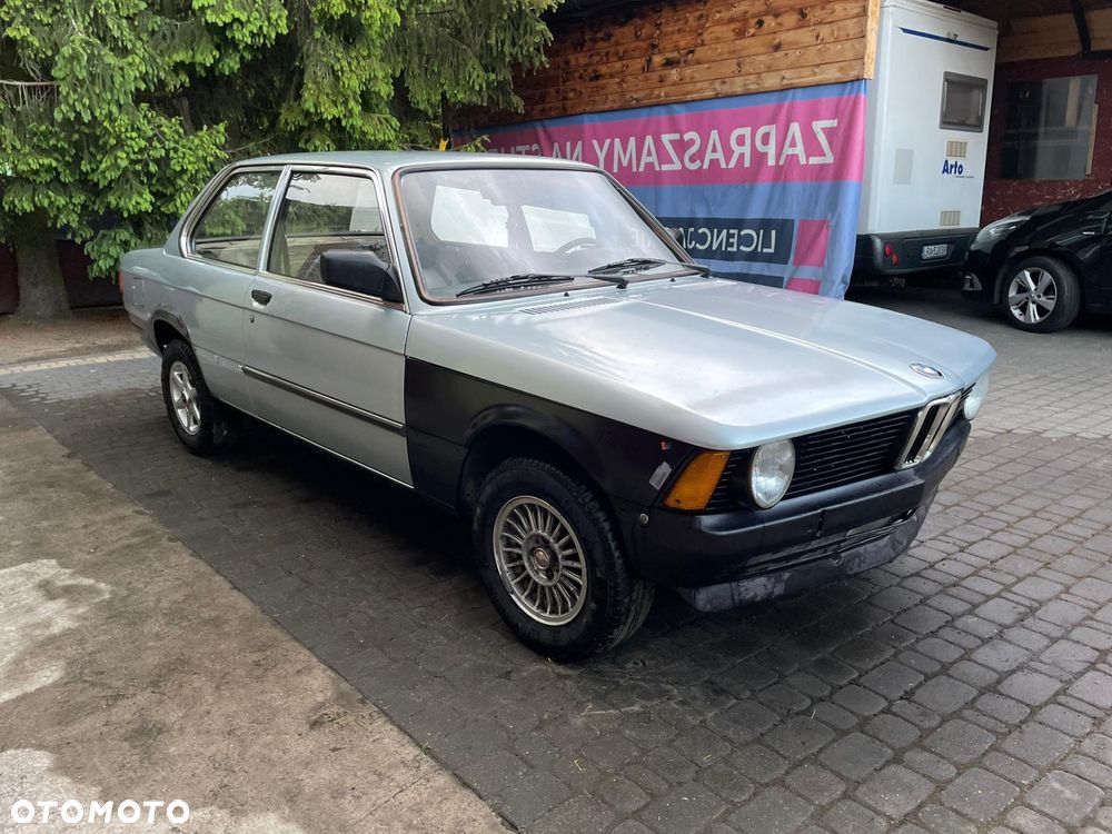 BMW 318I 1982 photo 2