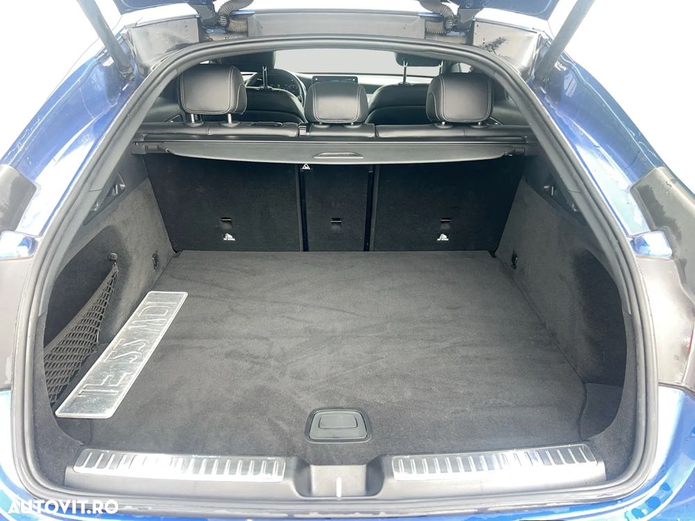 Mercedes-Benz GLC Coupe 300 4MATIC MHEV - 12