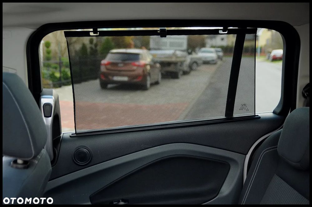 Ford C-MAX 2.0 TDCi Titanium - 32