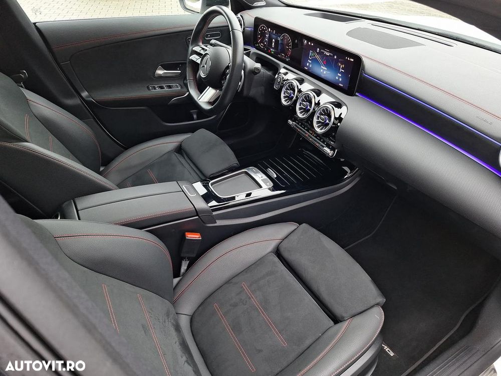 Mercedes-Benz CLA 250 e 8G-DCT AMG Line - 13