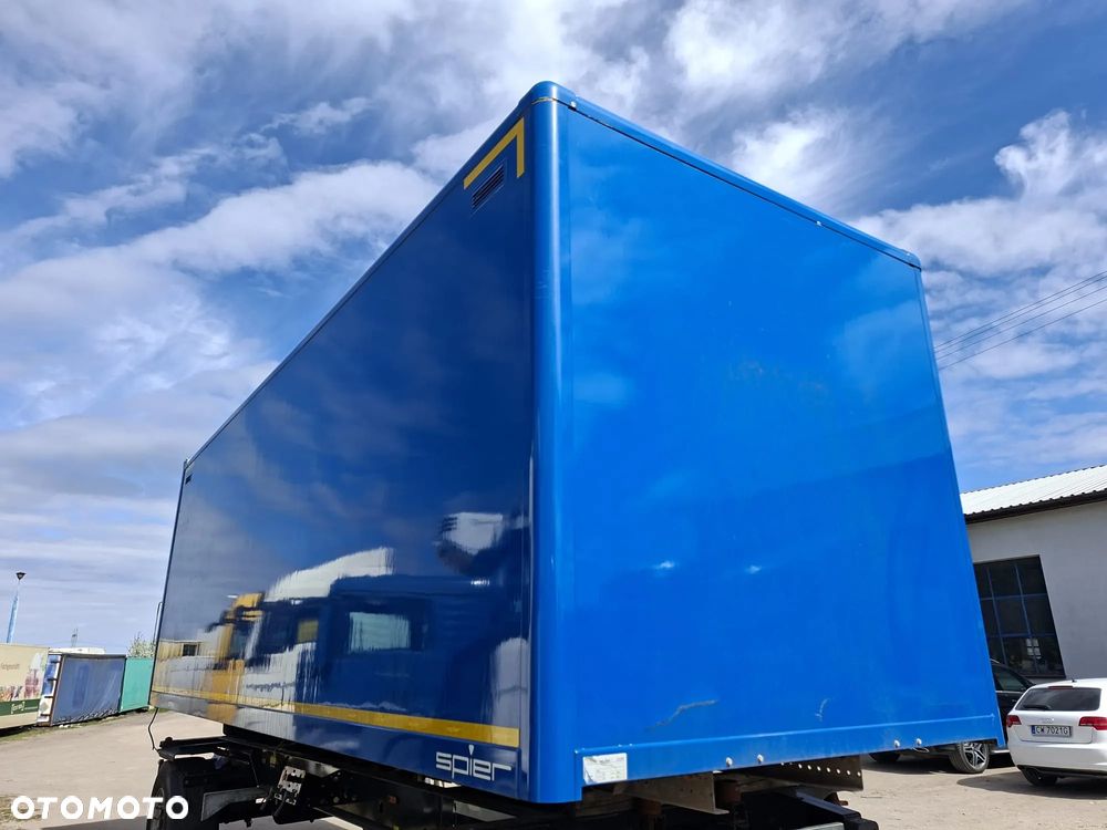 Mercedes-Benz ATEGO - 12