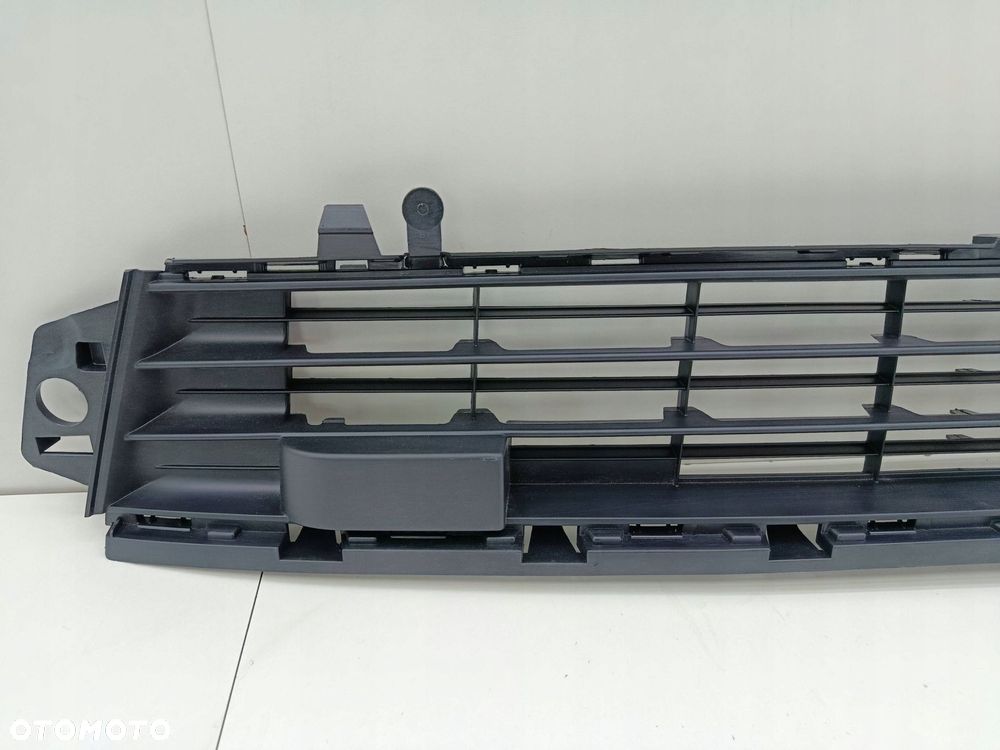 CITROEN BERLINGO KRATKA ZDERZAKA PRZÓD ŚRODKOWA 9810963580 - 3