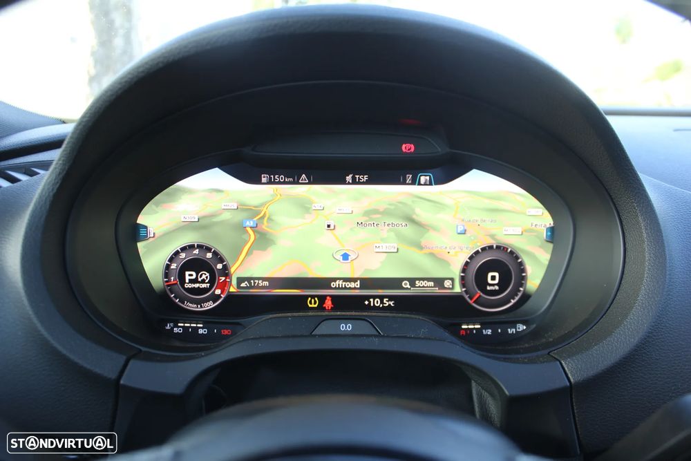 Audi RS3 Limousine - 14