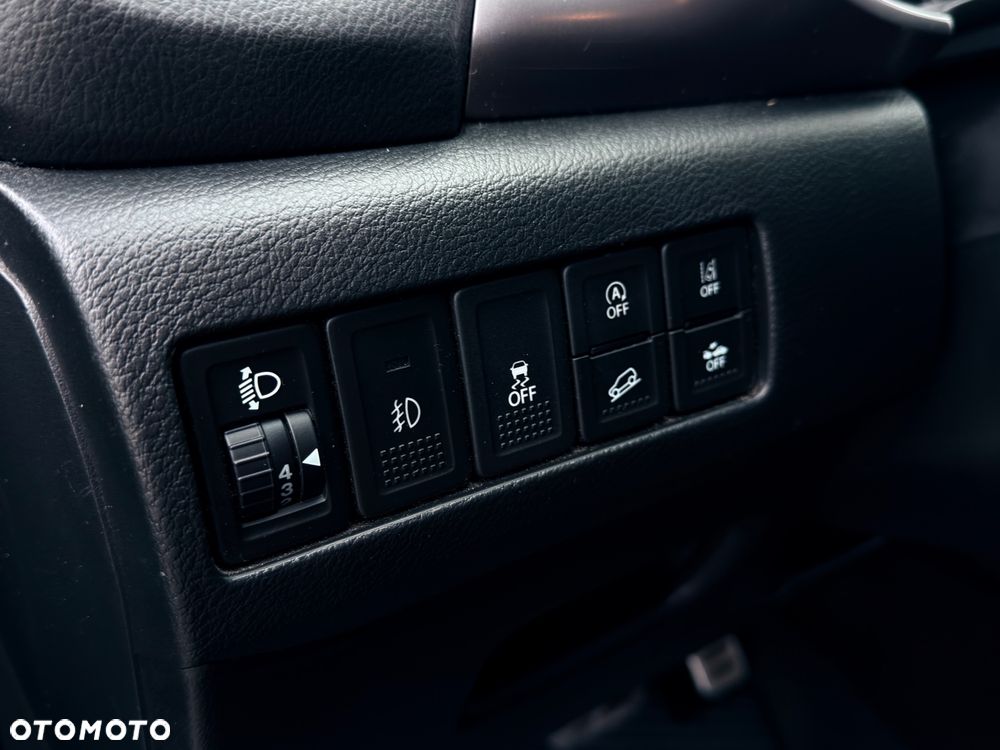 Suzuki Vitara 1.0 Boosterjet Premium 4WD - 27