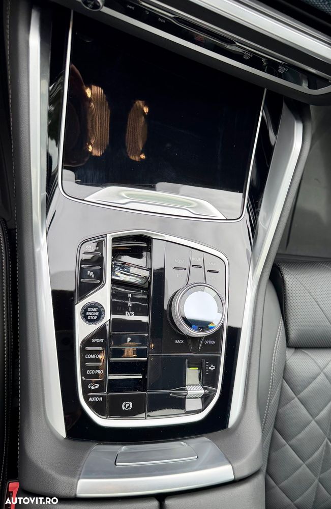 BMW X6 xDrive40i AT MHEV - 37