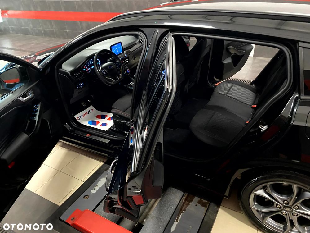 Ford Focus 2.0 EcoBlue ST-Line X - 18