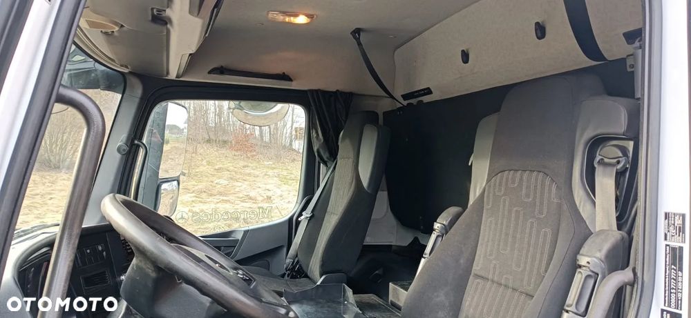 Mercedes-Benz Arocs - 4