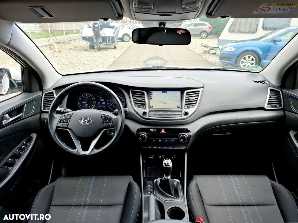 Hyundai Tucson 1.6 GDI 2WD 6MT ISG Style - 16