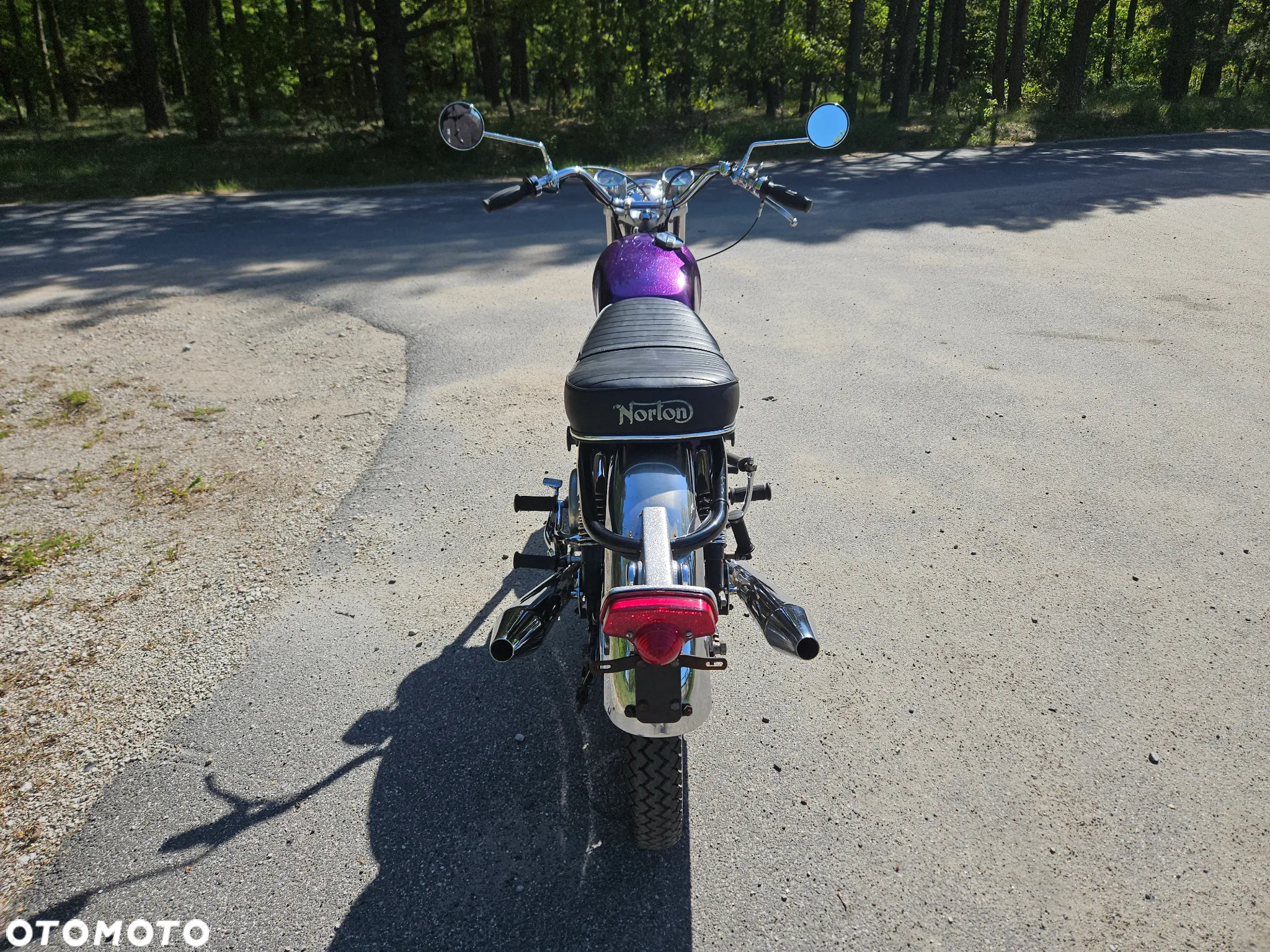 Norton Commando - 14